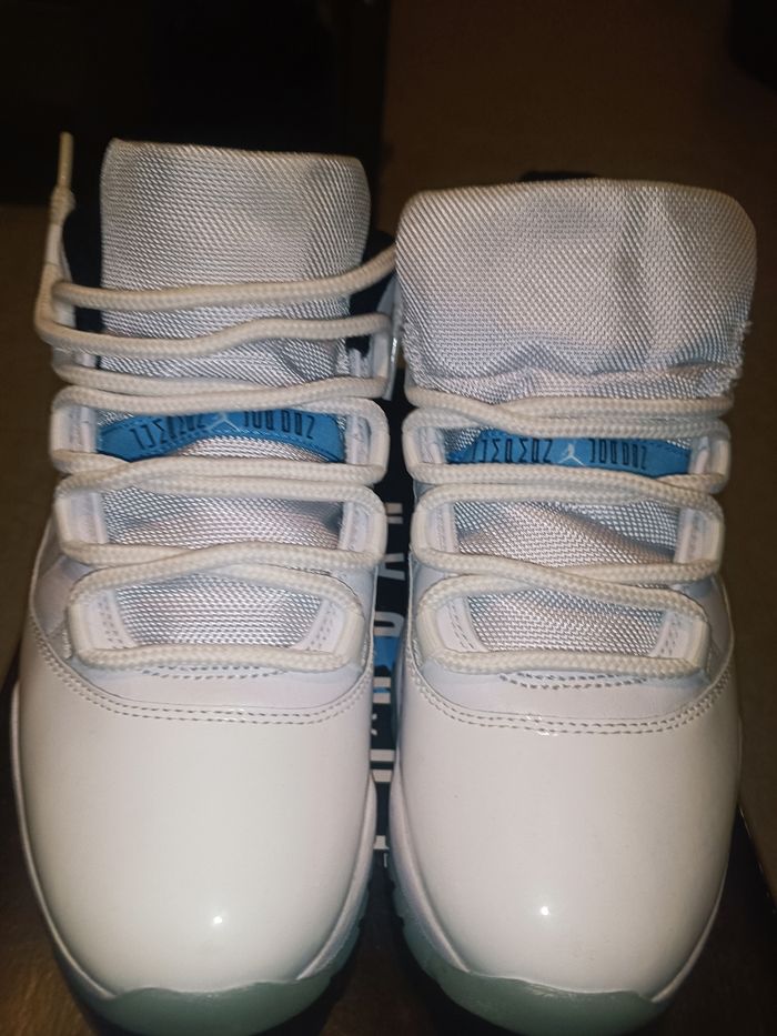 Jordan 11 rétro low blanche - photo numéro 3