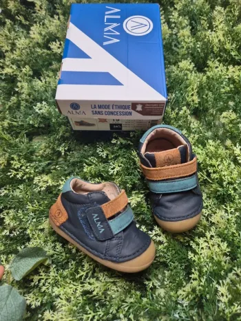 Chaussures premiers pas pointure 19, alma
