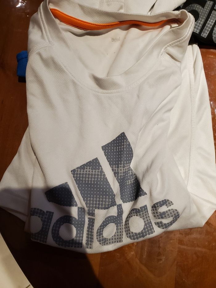 Lots tee shirt adidas nike..... - photo numéro 4