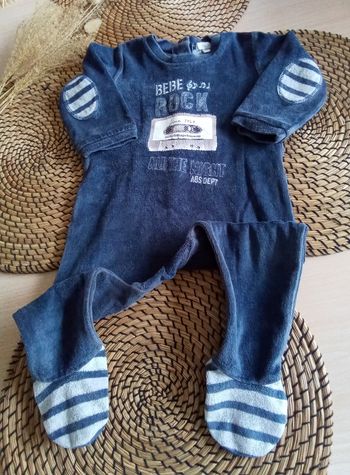 Babygro en velours bleu imprimé Absorba taille 18 mois