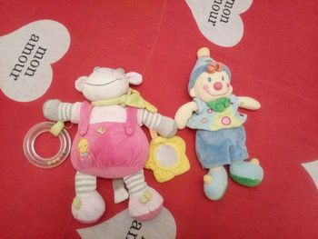 Deux jouets bébé
