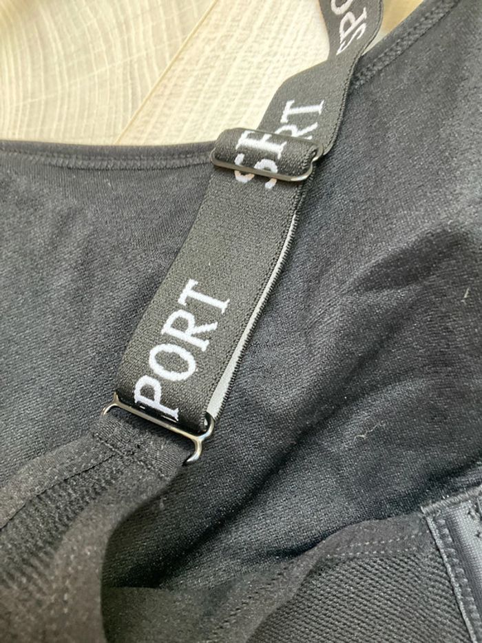 Brassière noire XXL sport maintien intermédiaire - photo numéro 8