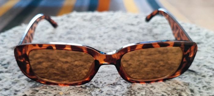 Lunettes de soleil léopard style rétro vintage sexy