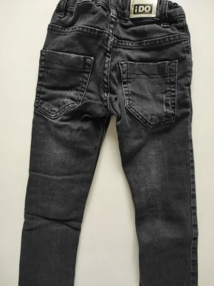 Jeans noir - photo numéro 4
