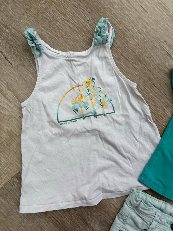 Ensemble 3 pièces débardeur + t-shirt + pantalon taille 24 mois - photo numéro 3