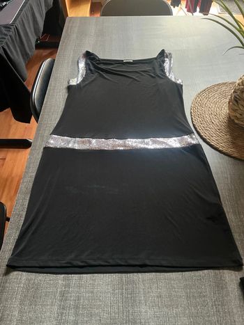 Robe noire, taille 42, 44