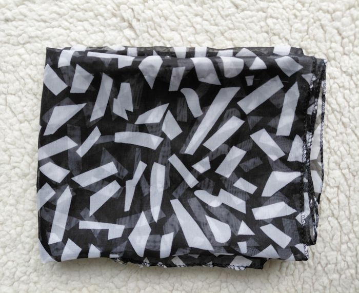 Lot 2 foulards - photo numéro 2