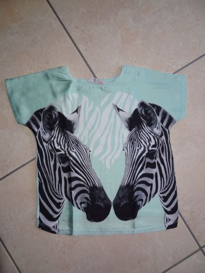 t-shirt H&M T 8-10ans