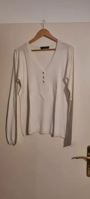 Pull col V et plis blanc Trussardi