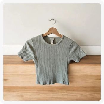 tops court Pull & Bear vert taille M