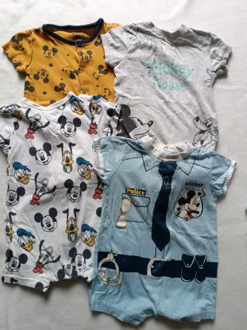 Lot barboteuse bébé garçons Disney taille 6 mois