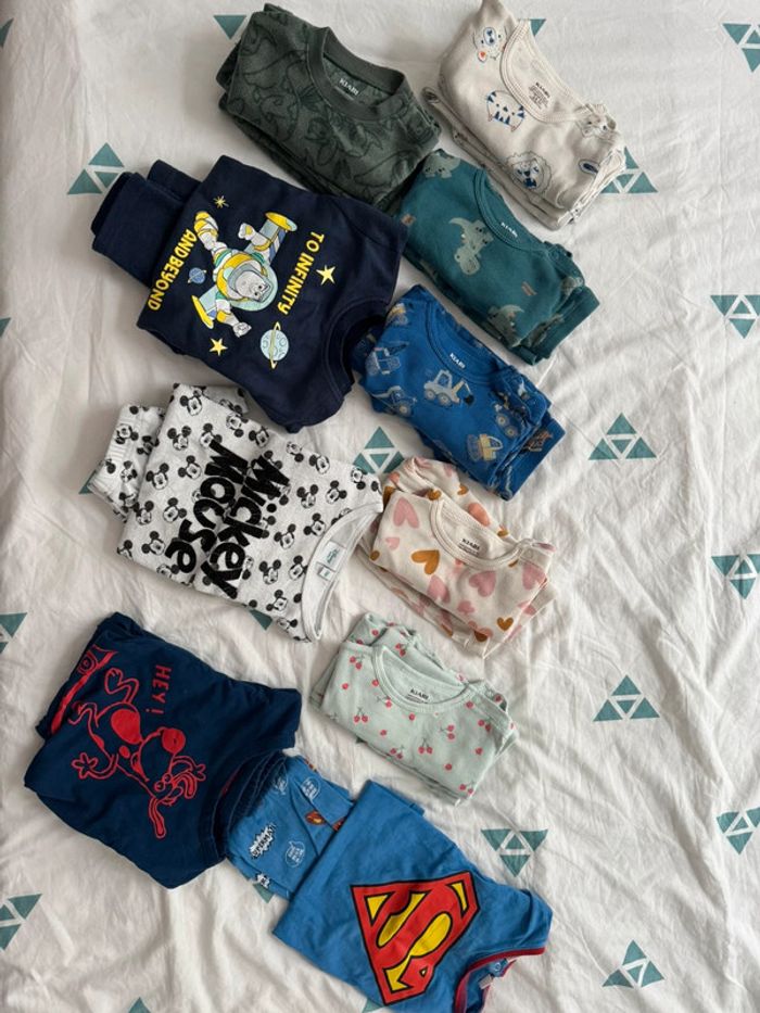 Lot Pyjama T.24 mois