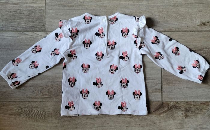 T-shirt manches longues Disney Minnie taille 18 mois - photo numéro 2