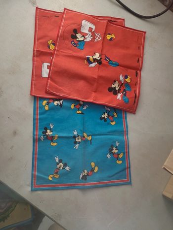 Lot 3 Mouchoirs Mickey