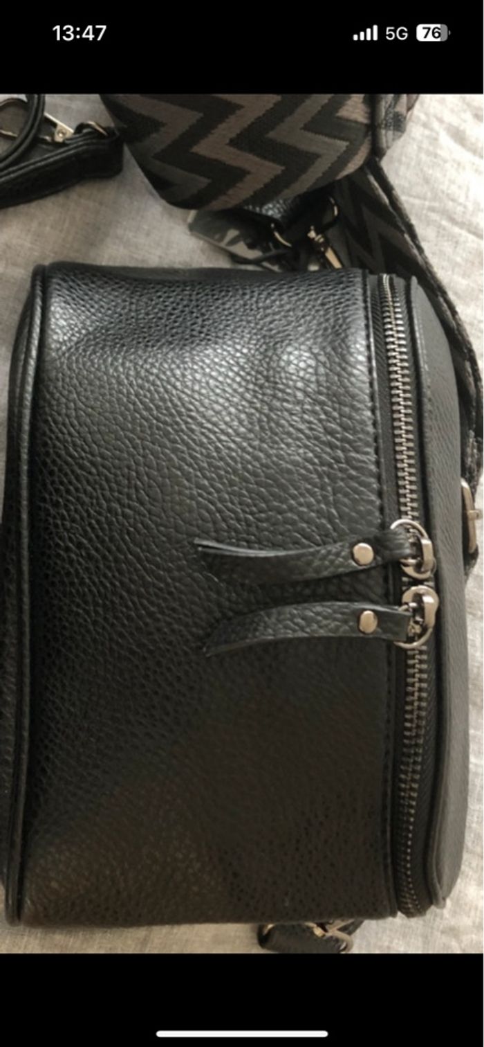 Sac a bandoulière noir - photo numéro 2