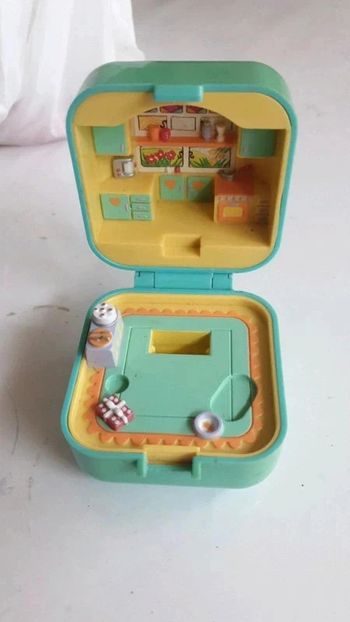 Boîte polly pocket