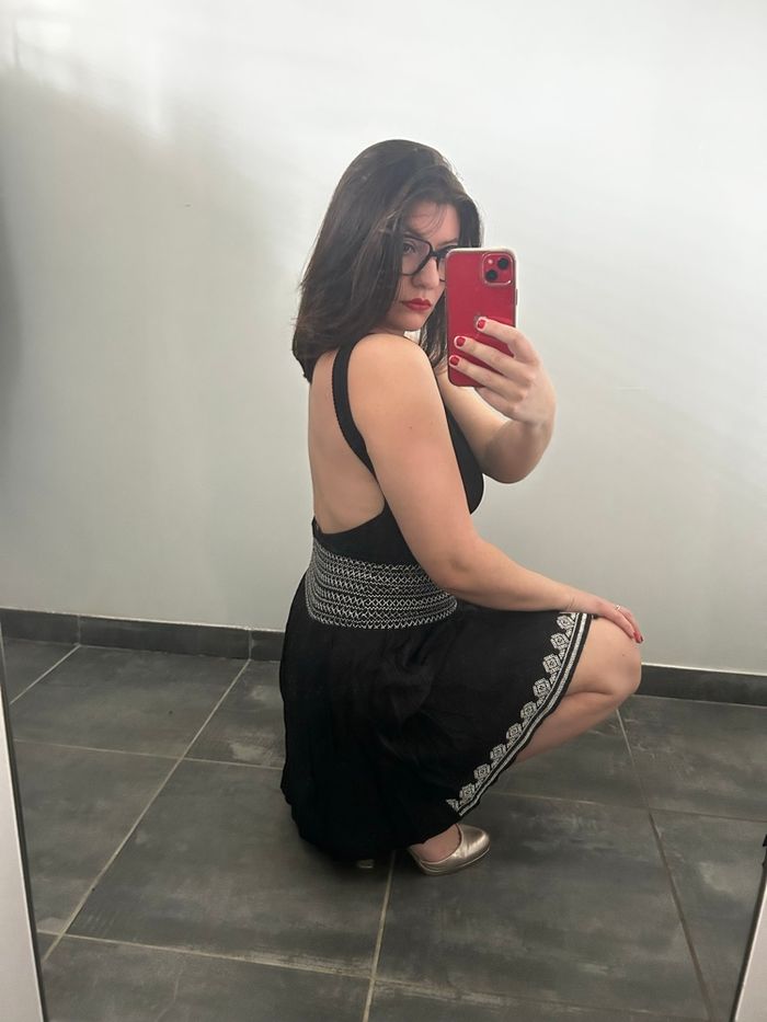Superbe Jupe Noire Brodée Camaïeu - Taille 36 (S) - Style Bohème - photo numéro 2