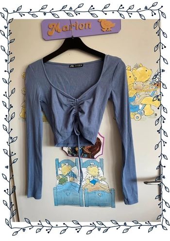 Top court bleu cotelé à manches longues avec lien pour resserrer, taille S, marque Zara