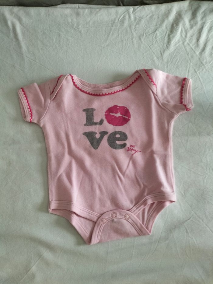 Lot de bodies - photo numéro 2