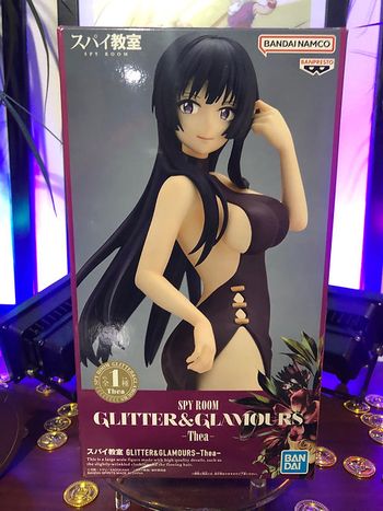 Spy Classroom - Glitter & Glamours Thea