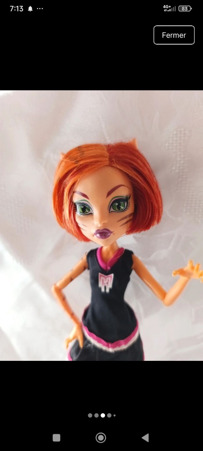 Toralei stripe fearleading pom-pom girl - photo numéro 7