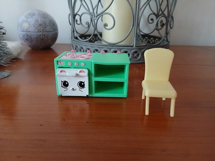 Meubles miniatures/maison poupée: cuisinière & chaise - photo numéro 8