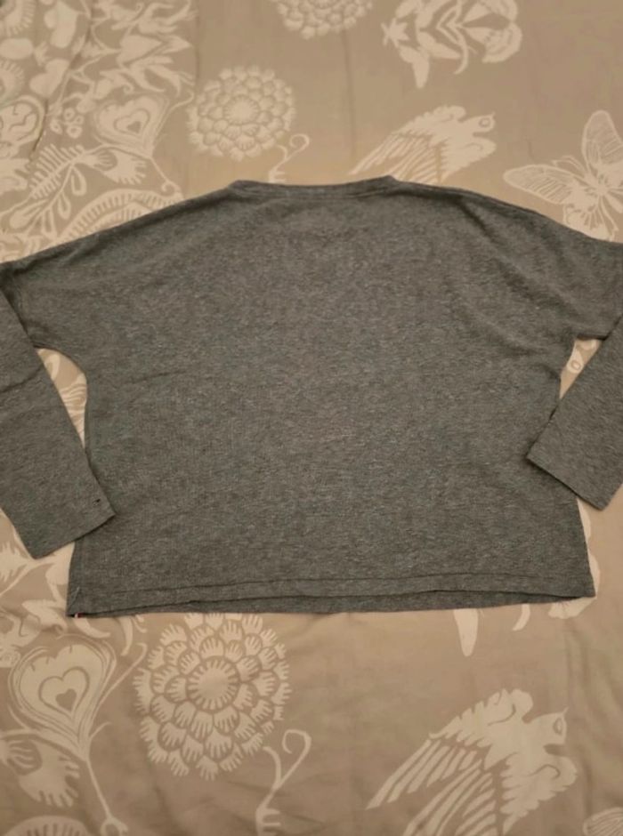 🌟 Pull large col V gris Tommy hilfiger homme - Taille  S 🌟 - photo numéro 3