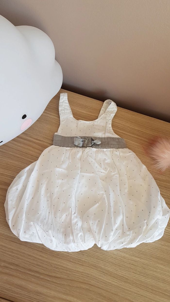 Robe 6 mois - photo numéro 2