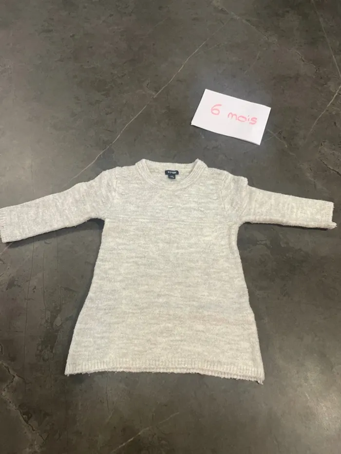 Robe grise