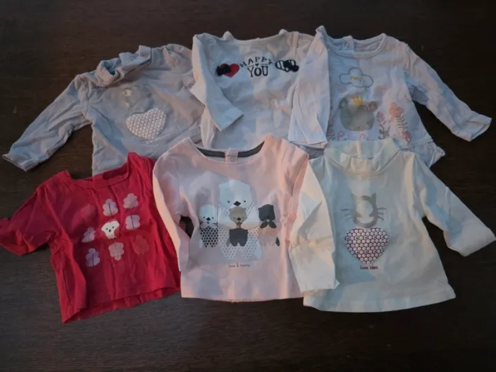 Lots vêtements fille taille 1 mois - photo numéro 12