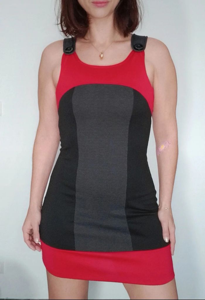 Robe courte féminine 36/38