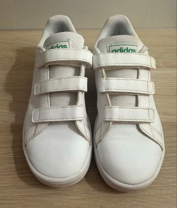 Sneakers Adidas taille 31 verte et blanche