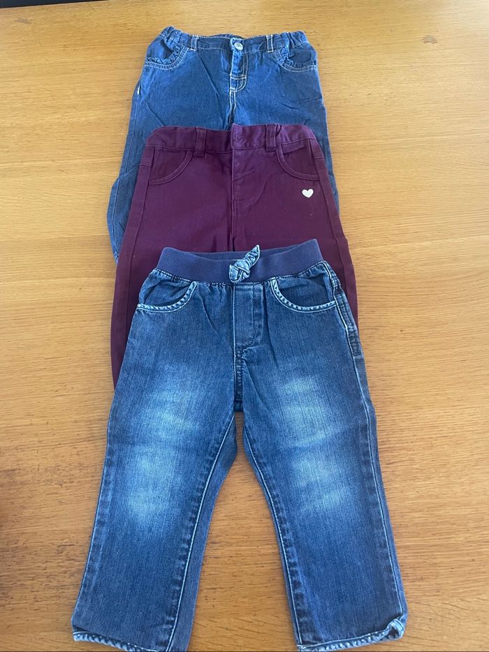 Lot 3 pantalons 18 mois fille