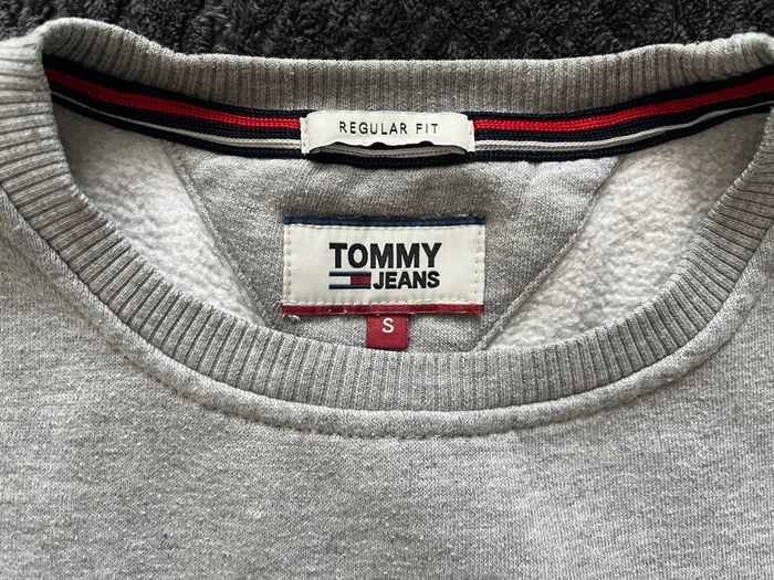 Sweat / pull Tommy Hilfiger gris homme Taille S - Tres bon etat - photo numéro 7