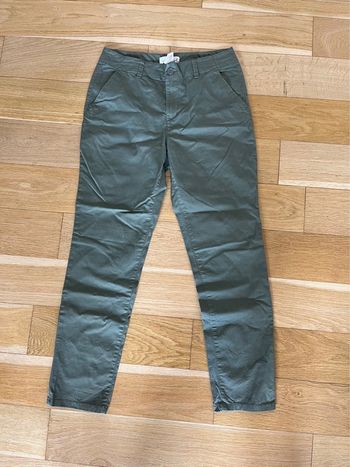 🌿 Pantalon chino kaki H&M – Taille 38 🌿