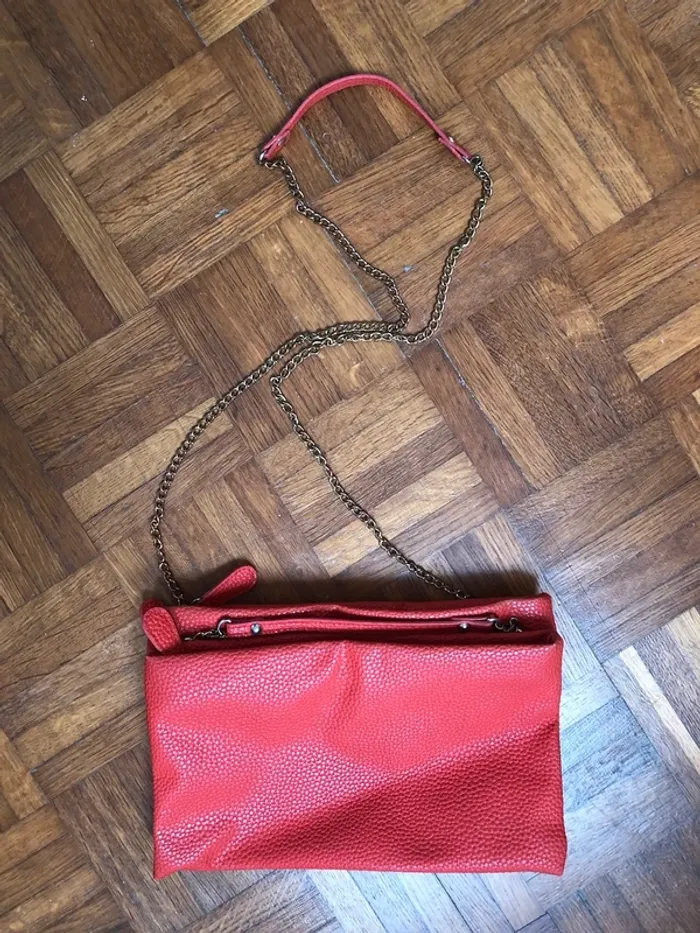 Sac rouge à chaînes Primark - photo numéro 2