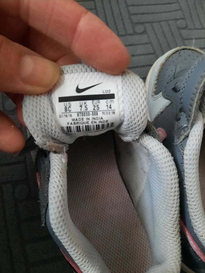 Baskets nike - photo numéro 3