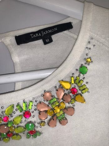 Pull Tara Jarmon neuf avec strass  M