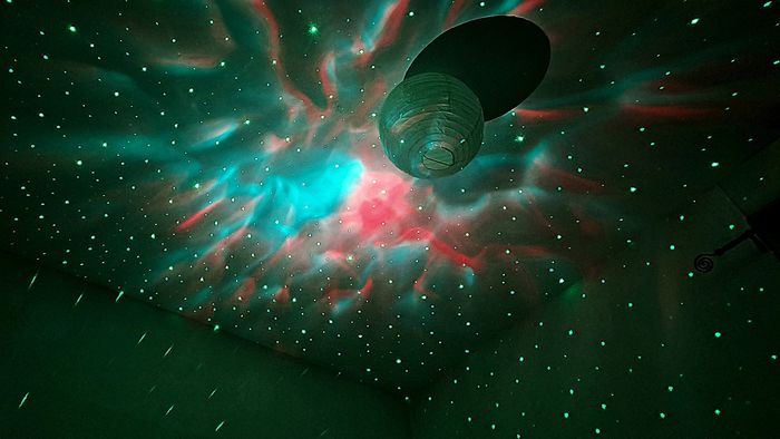 🌌 Projecteur Astronaute Ciel Étoilé & Aurore - Veilleuse Ambiance Lumineuse Magique Garantie ! 🚀 - photo numéro 5