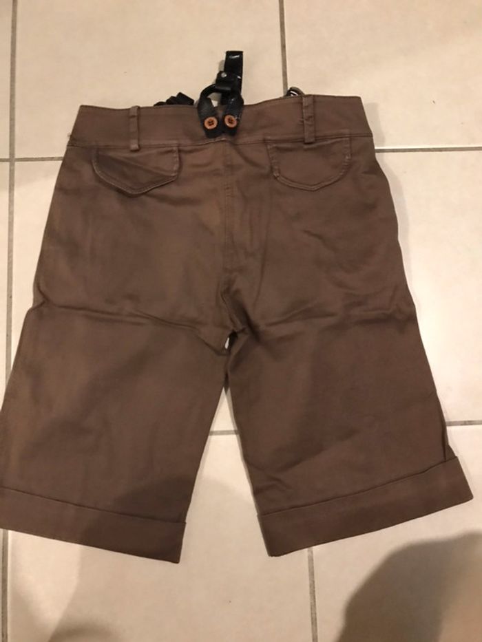 Short taupe - photo numéro 3
