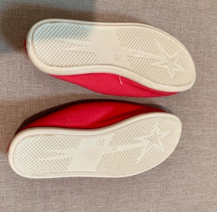 Chaussons de gym / danse pointure 26 - photo numéro 3