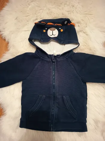 Veste a capuche 18 mois