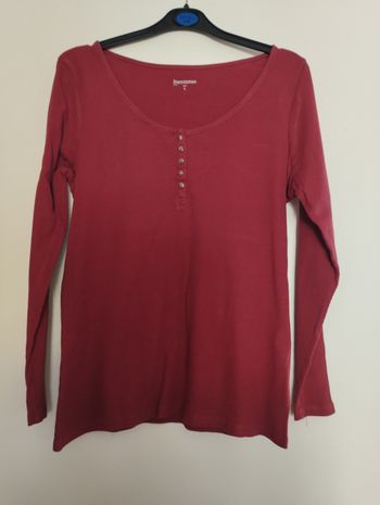 T-shirt taille L in extenso