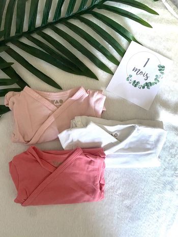 Lot de 3 bodies manches longues – Tape à l’Œil – Taille 1 mois