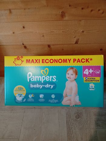 Carton 98 couches Pampers baby dry taille 4+