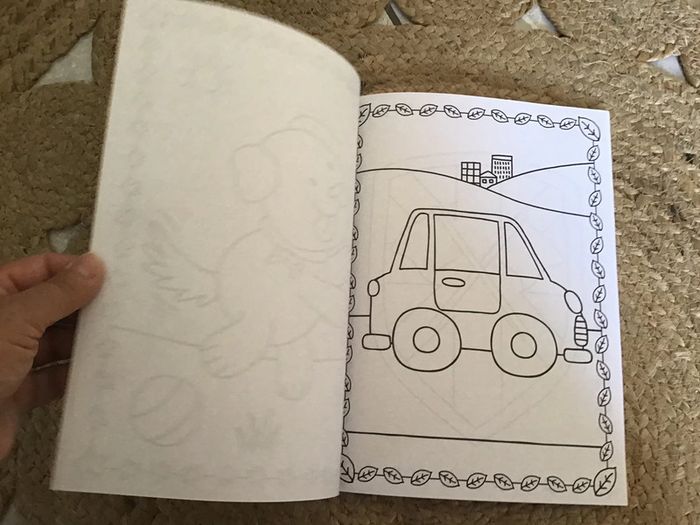 Livre 36 pages de coloriages super cool - photo numéro 3