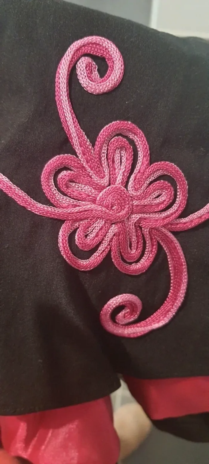 Robe très belle qualité - photo numéro 4