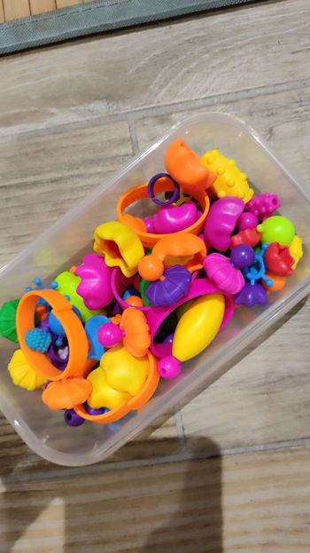 Perles enfants / Bijoux infini sans fil TBE