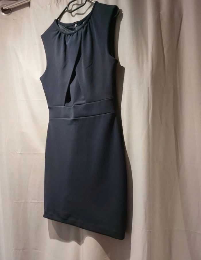 Robe sans manches - photo numéro 2