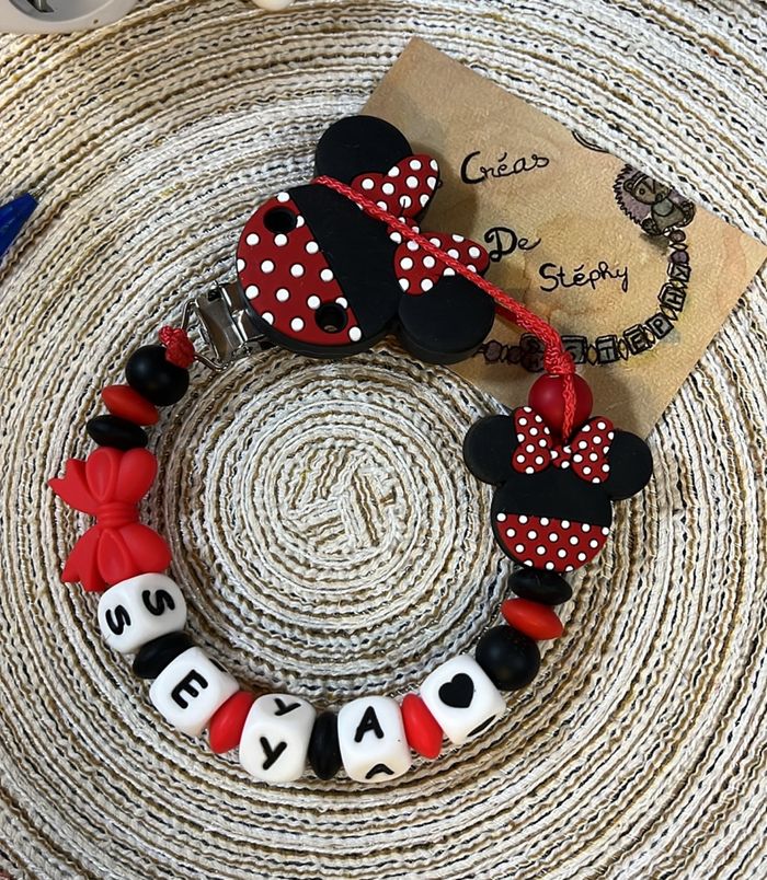 Attache tétine Minnie